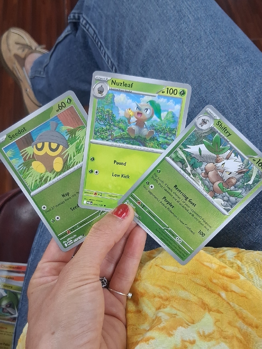 Green Nuzleaf Trading Card - Green